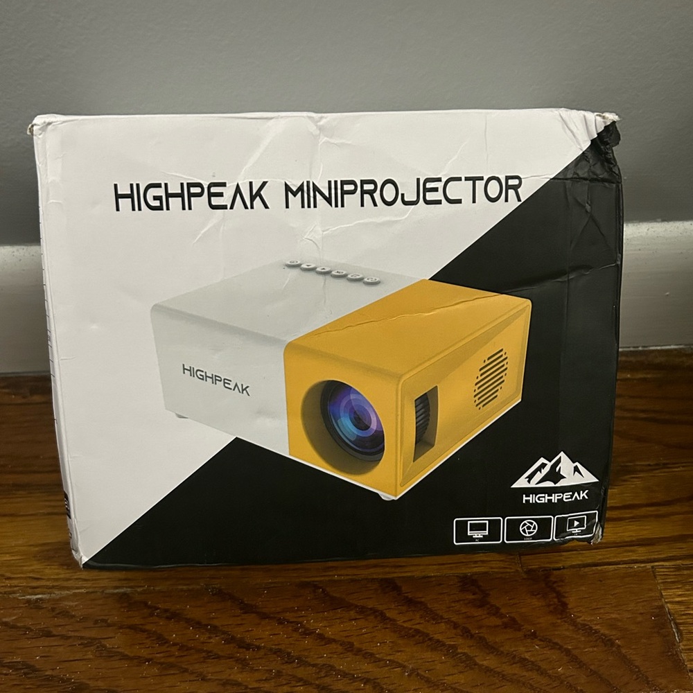 Mini Projector - White and Yellow